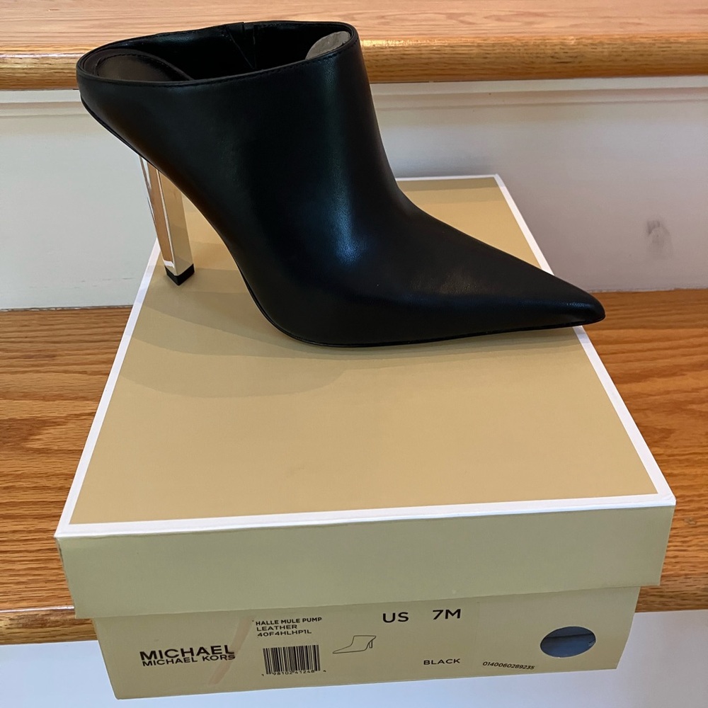 Michael Kors Women's Halle Leather Mule Pump Black Gorgeous